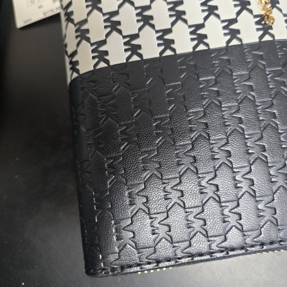 NWT Michael Kors womens jet set Continental black full zip wallet - Picture 6 of 10